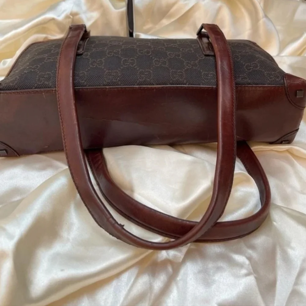 Gucci Ophidia Monogram Bag - Picture 8 of 9